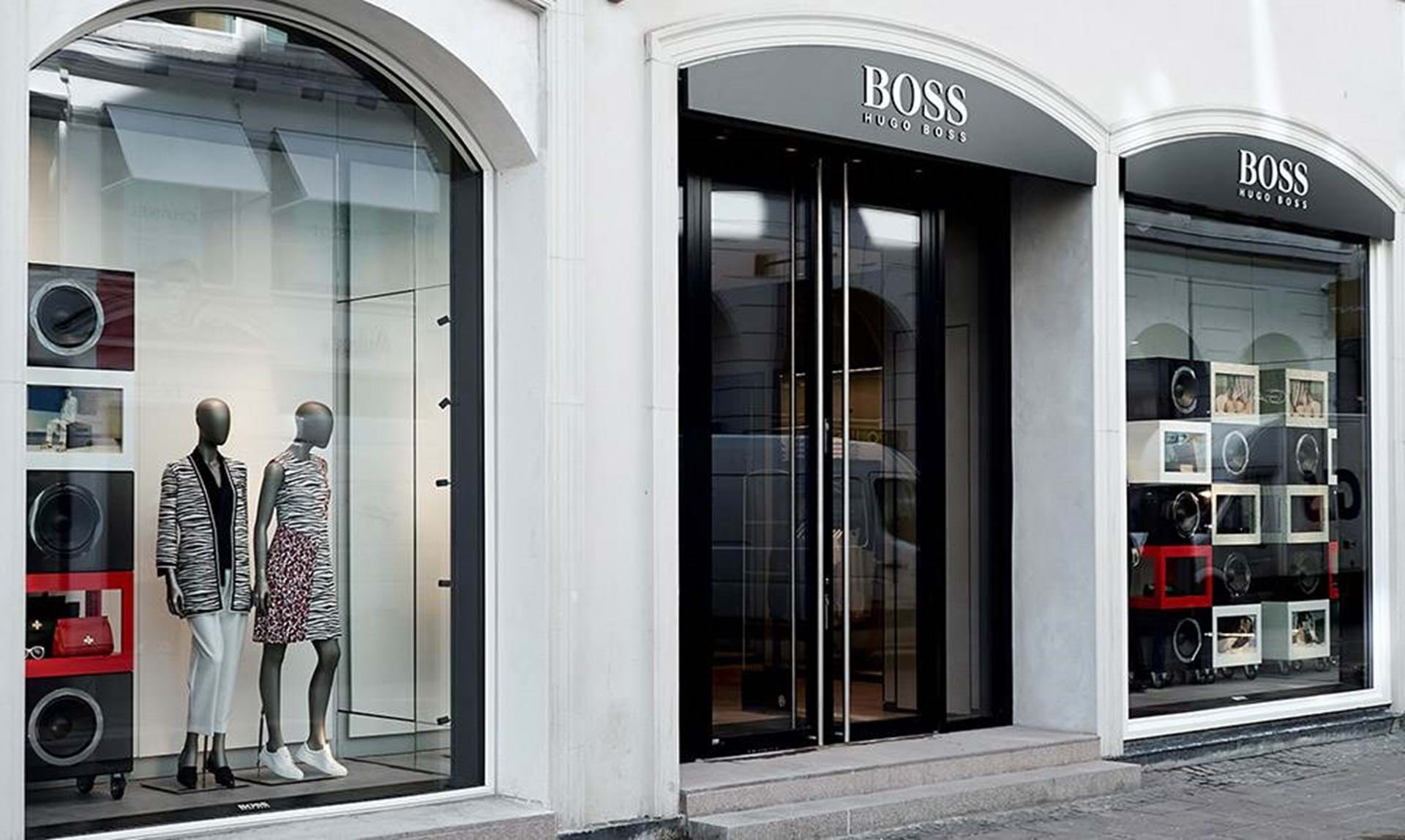 Hugo Boss genåbner butik København -