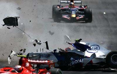 5 spektakulære crashes i Formel 1-historien -