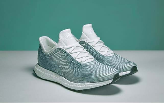 Adidas laver ny af plastikflasker og fiskenet fra havet - Euroman